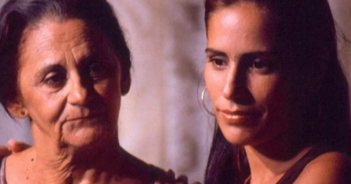 Glória Pires se despede de Laura Cardoso