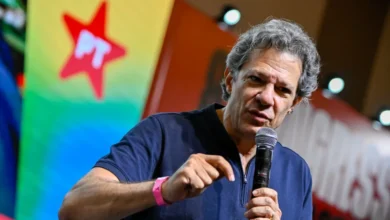 Haddad reage a Datafolha com Tarcísio à frente: “Meio esquisito”