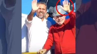 Justiça Eleitoral decide não punir petistas por vídeo de Lula com dez dedos