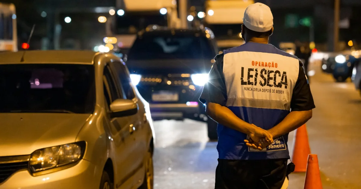 Lei Seca: novas regras ampliam fiscalização e preveem uso do drogômetro nas blitzes