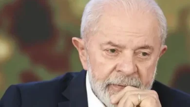 Lula e Alcolumbre têm momento inesperado durante evento