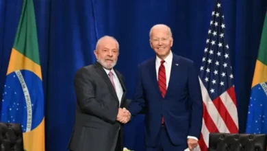 'Lula vive um efeito Biden', diz cientista política americana sobre desânimo do eleitorado brasileiro por conta de acertos