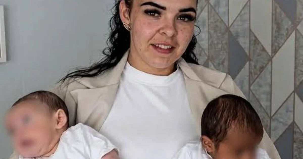 Mãe de 29 anos chama atenção após nascimento de bebês diferentes