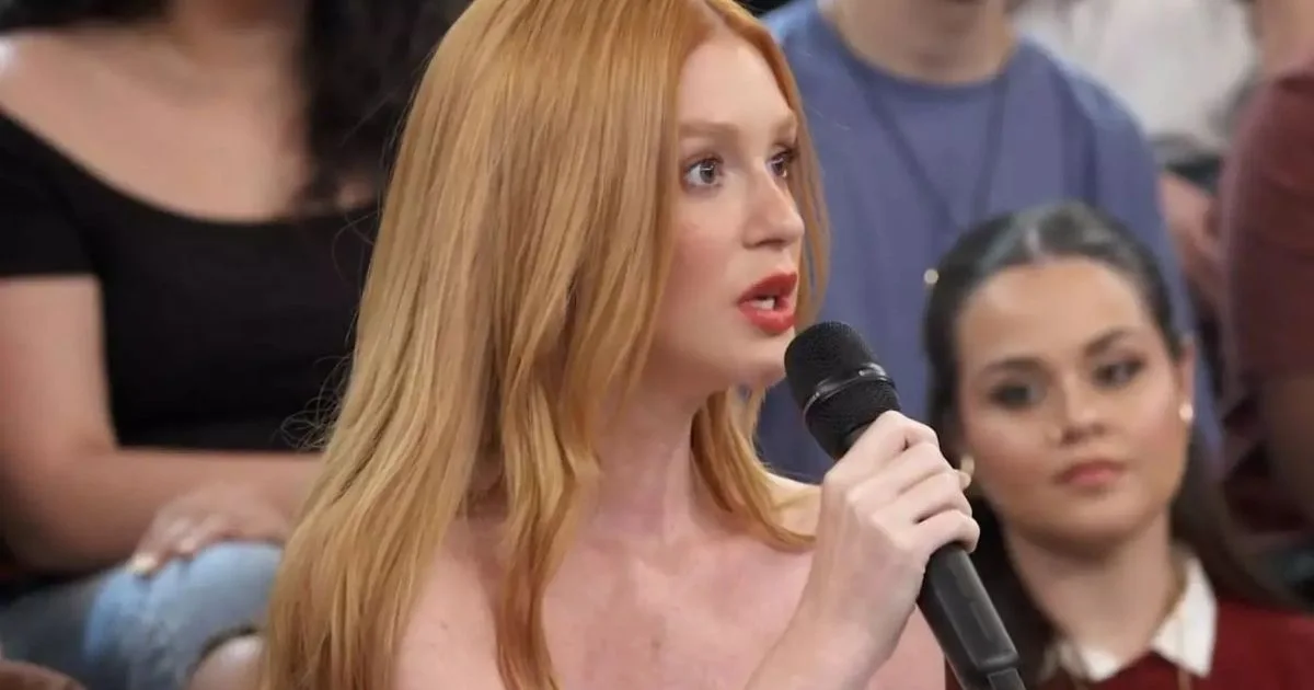 Marina Ruy Barbosa participa do Altas Horas e forma de falar levanta suspeitas
