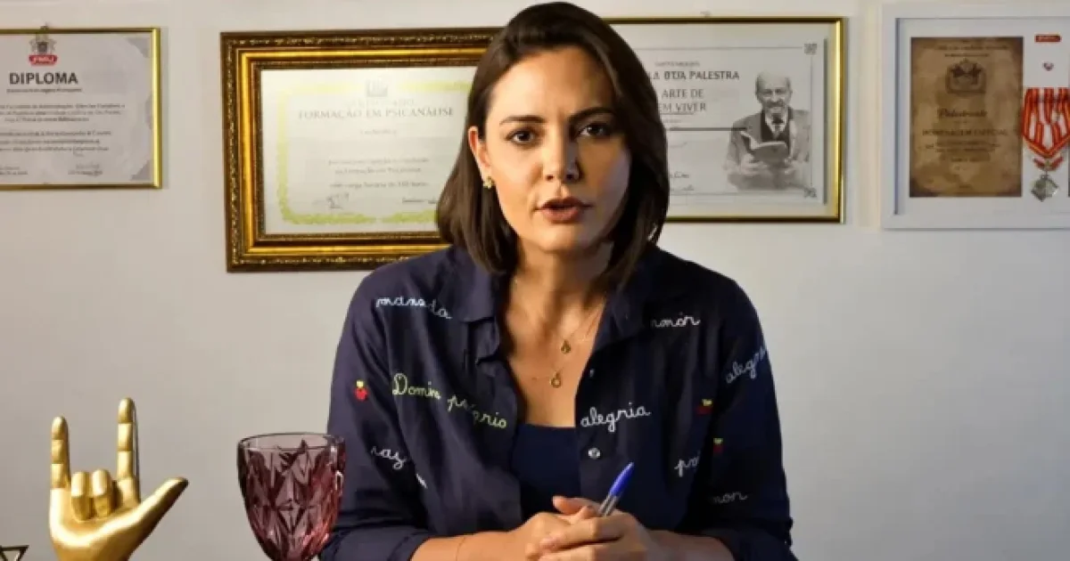 Michelle toma atitude após crise com Flávio