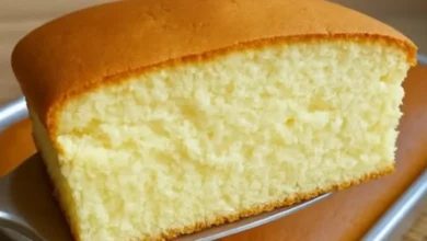 Minha bisavó ensinou esse bolo de leite condensado SEM farinha de trigo fica tão fofinho que parece algodão
