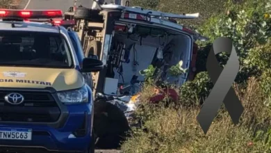 Paciente cardíaco morre após colisão entre ambulância do Samu e caminhão