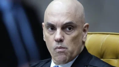 “Pagamentos exorbitantes”: Moraes manda tribunais devolverem dinheiro