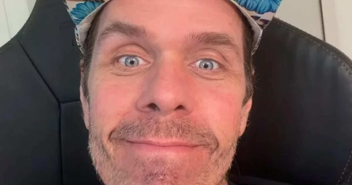 Perez Hilton pode perder guarda dos três filhos; entenda