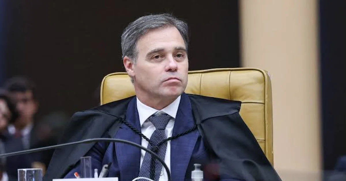 Pesquisador do STF faz alerta sobre impasse entre PGR e Mendonça