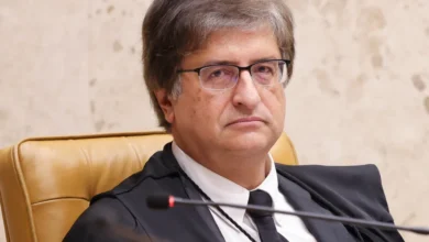PGR toma posição em caso envolvendo Flávio Bolsonaro e visitas ao pai