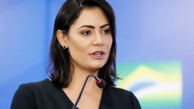 PL toma decisão sobre Michelle e cuidado de Bolsonaro