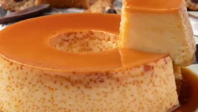 Pudim de leite condensado: cremoso, lisinho e com aquela calda de caramelo irresistível