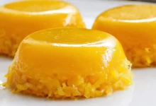 Quindim Tradicional: o segredo para conseguir aquele brilho dourado e textura que desmancha na boca
