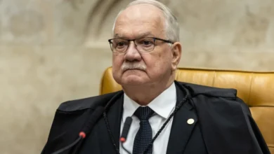STF contraria Moraes e abre brecha para reduzir penas de réus do 8/1