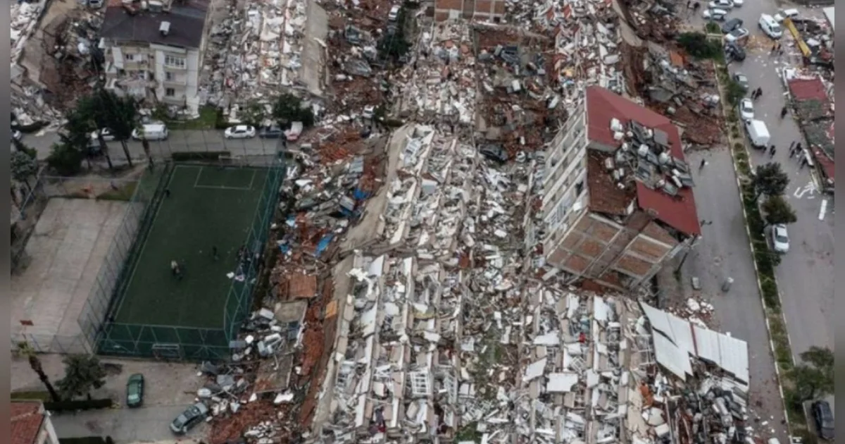 Terremotos atingem regiões distintas e são sentidos por moradores