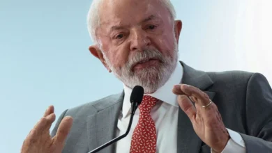 TSE manda governo Lula remover posts com promoção pessoal