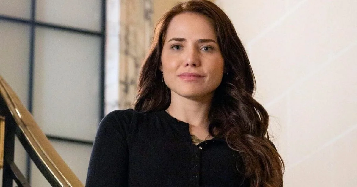 Adriana surpreende Pilar ao se tornar sócia da joalheria em Quem Ama Cuida