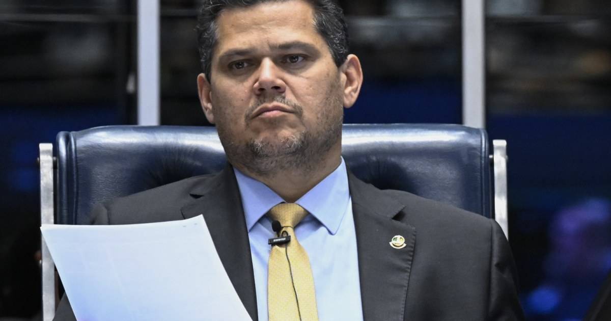 Alcolumbre sinaliza que Mendonça pode entrar na mira se Senado avançar contra Moraes