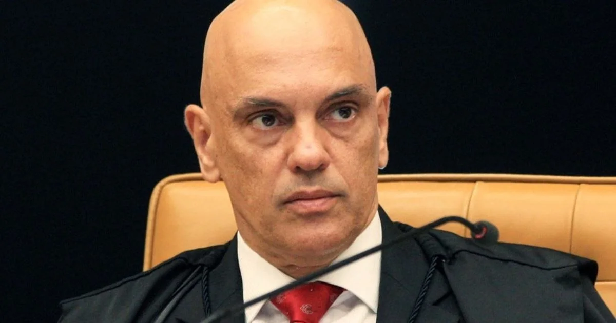 Alexandre de Moraes tem noite de ‘pai do noivo’ em casamento do filho