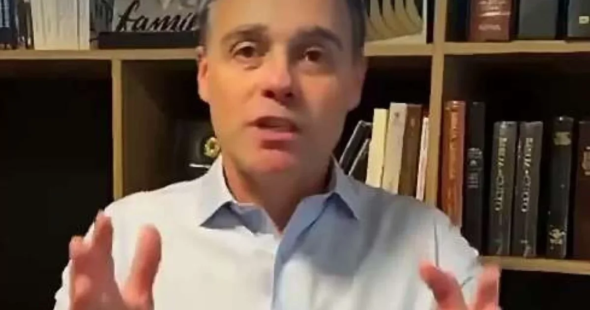 André Mendonça divulga mensagem, agradece orações e cita apoio da família em meio à crise no STF