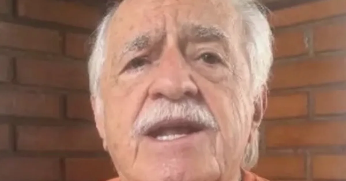 Aos 93 anos, Ary Fontoura se manifesta após algo preocupante acontecer na internet