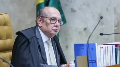 Após defender Gonet, Gilmar Mendes volta a questionar decisões individuais no STF