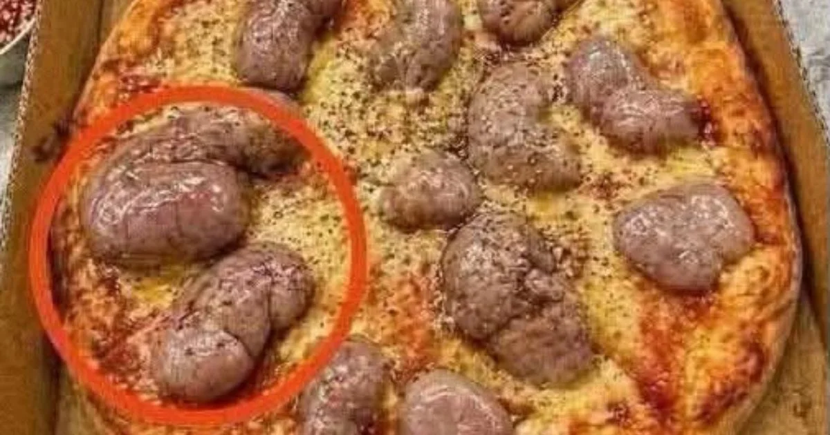 Aquelas bolhas na pizza têm uma explicação e dizem muito sobre o preparo