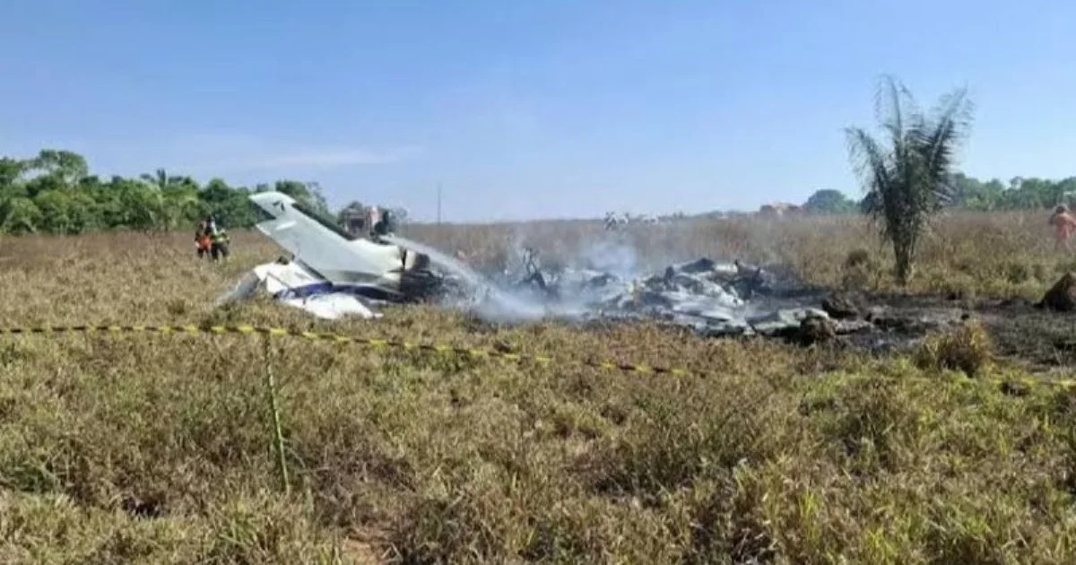 Avião de pequeno porte cai em área rural de MT e deixa três vítimas