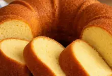 Bolo Gigante de 3 Ingredientes: receita simples, econômica e que rende muito