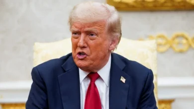 Casa Branca explica marcas no pescoço de Trump após especulações sobre sua saúde