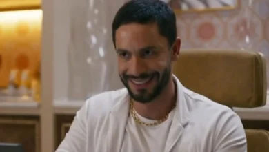César vai achar documento que inocenta Adriana em Quem Ama Cuida
