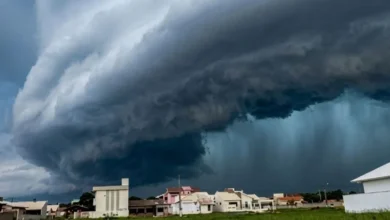 Ciclone ganha força e aumenta a preocupação com chuva intensa e granizo no Sul
