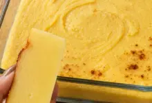 Curau de corte: receita cremosa que fica firme e dá para cortar em quadradinhos