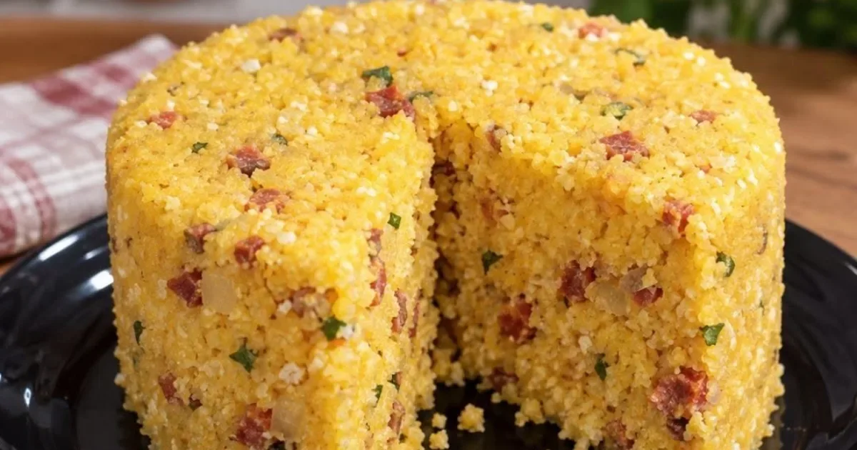 Cuscuz temperado: receita simples, saborosa e perfeita para qualquer refeição