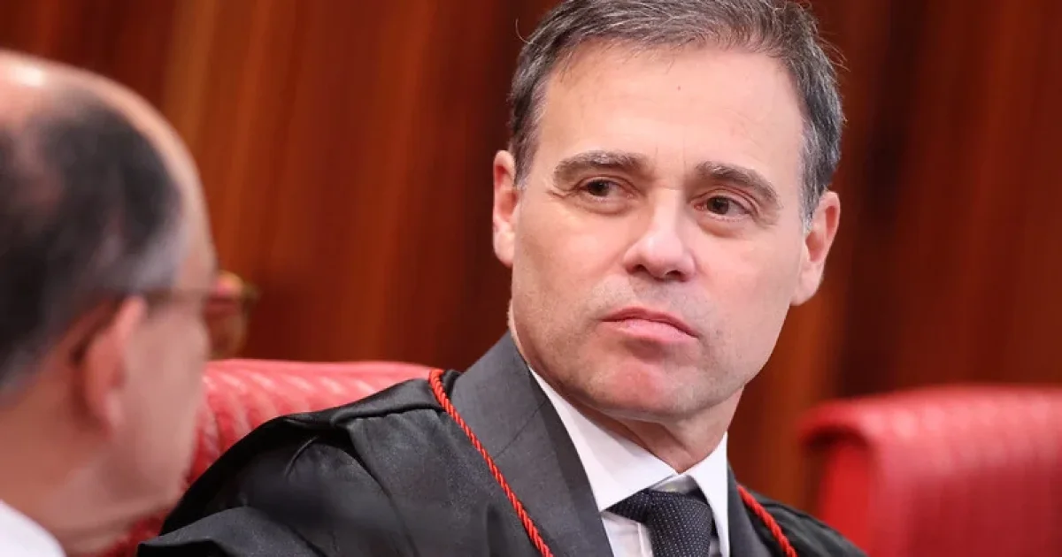 Decisão de Mendonça movimenta comando da Polícia Federal durante caso Master