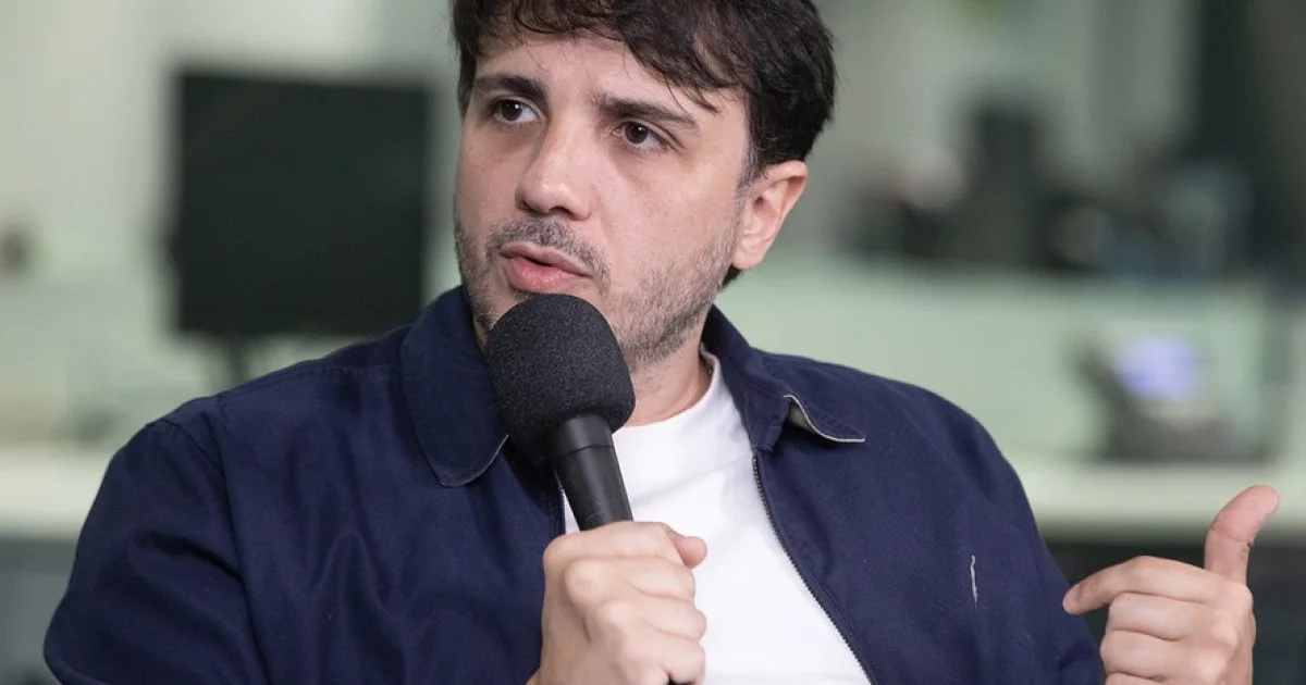 Decisão de Toffoli muda situação de Renan Santos