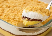 Doce da Casa: sobremesa cremosa com bolacha, chocolate e nata