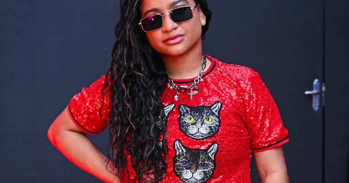 Ex-BBB Tia Milena denuncia episódio de discriminação em festival de música