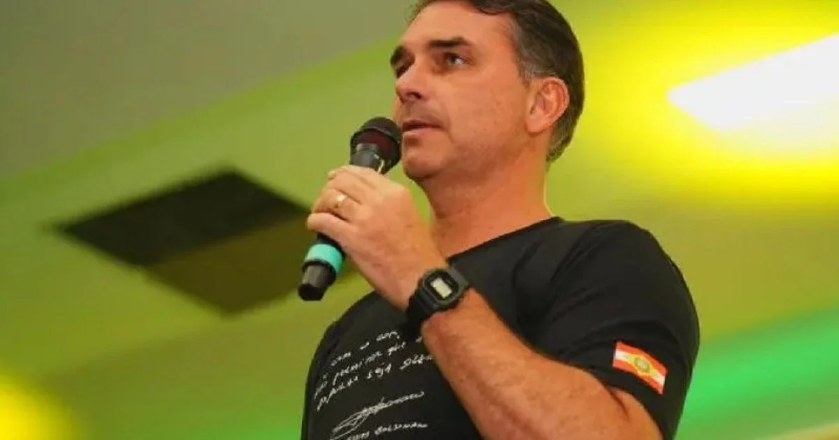 Ex-sócio relata suposto envolvimento de Flávio Bolsonaro com acompanhante