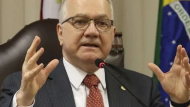 Fachin chega à véspera de sessão decisiva no STF sob pressão por resposta clara do plenário