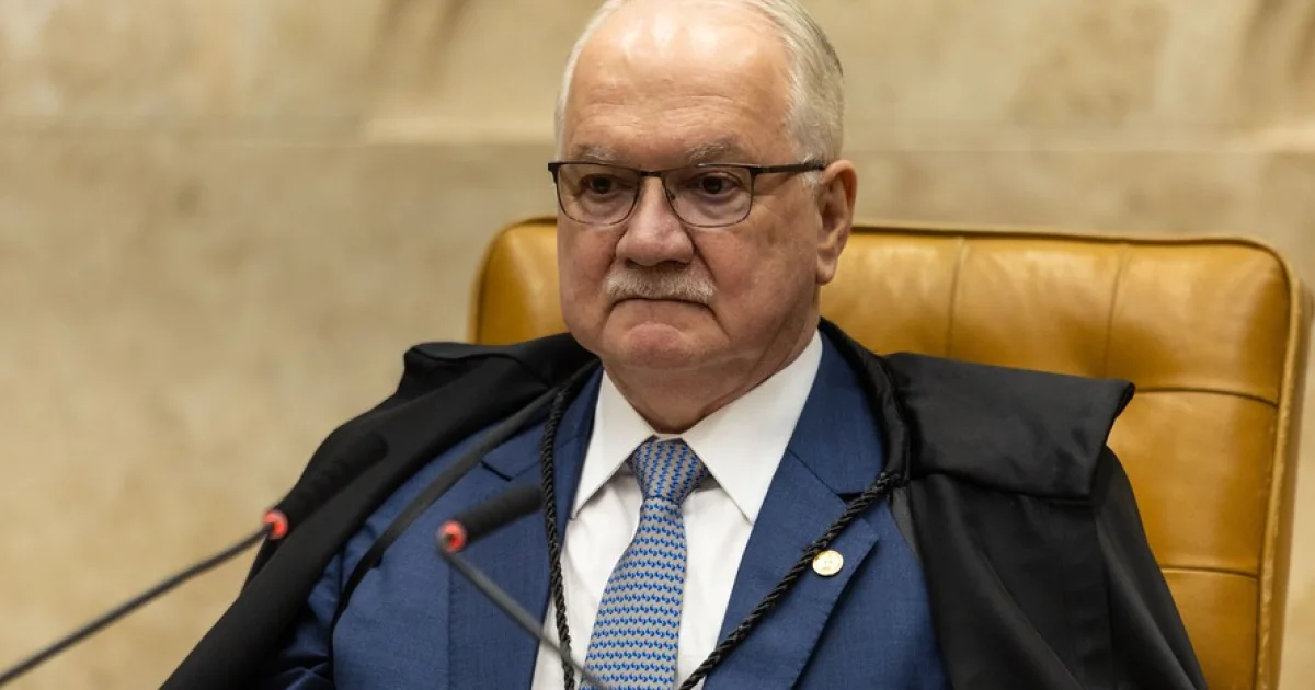 Fachin mantém casos separados e toma decisão sobre julgamento de Moraes no STF