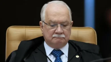 Fachin rejeita análise conjunta de casos envolvendo Moraes e Mendonça no STF