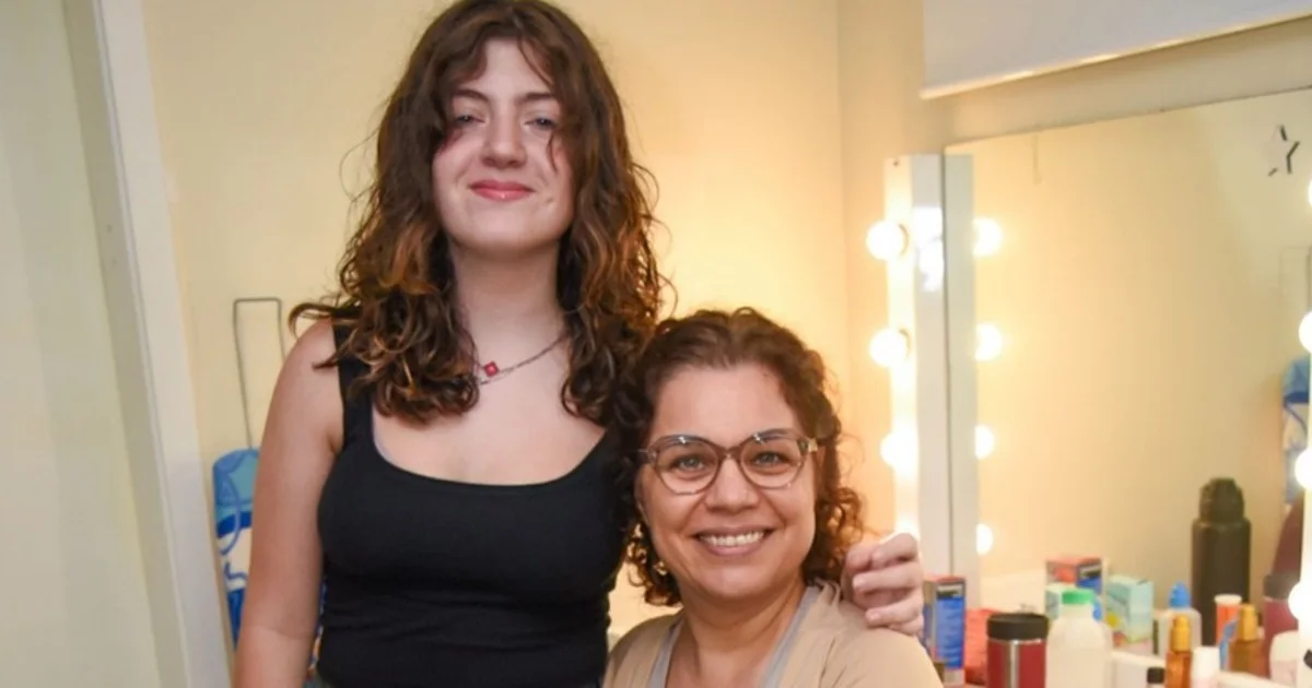 Filha de Isabel Teixeira aparece no ‘Domingão’ e semelhança com a mãe chama atenção