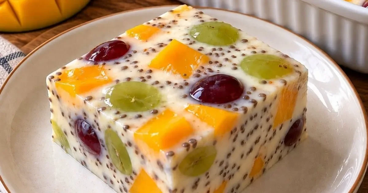 Gelatina com chia e frutas: sobremesa leve, colorida e fácil de preparar