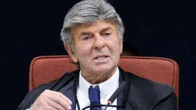 Gilmar cobra Fux, mas recebe resposta inesperada em conversa pelo “Zap”