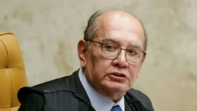 Gilmar Mendes pede vista e suspende julgamento sobre afastamento do diretor-geral da PF; maioria já está formada no STF