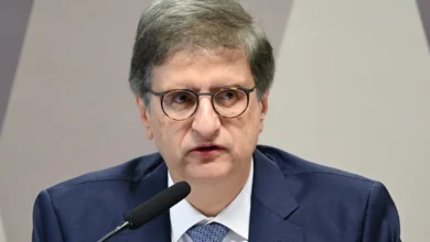 Gonet vira alvo de procedimento em conselho que ele mesmo preside; irmão de Dino é o vice-presidente