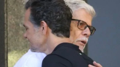 José Mayer reaparece em despedida de Gracindo Jr.