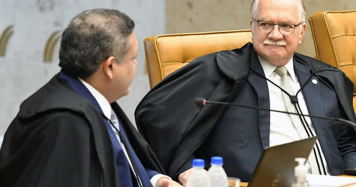 Kassio se reúne com Fachin às vésperas de sessão sobre Moraes